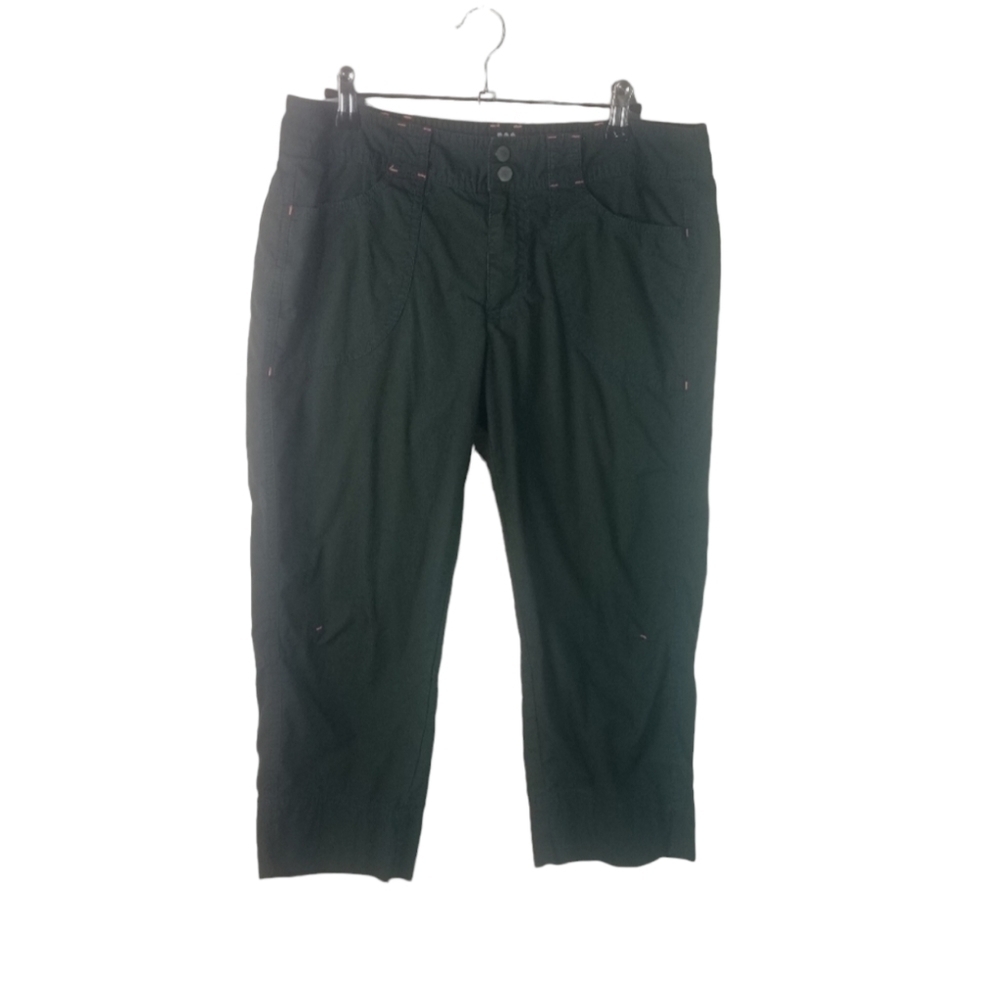 Title Nine brash Ripstop green cropped capri hiking pants